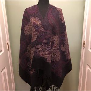 Women’s Paisley Wraparound Shawl